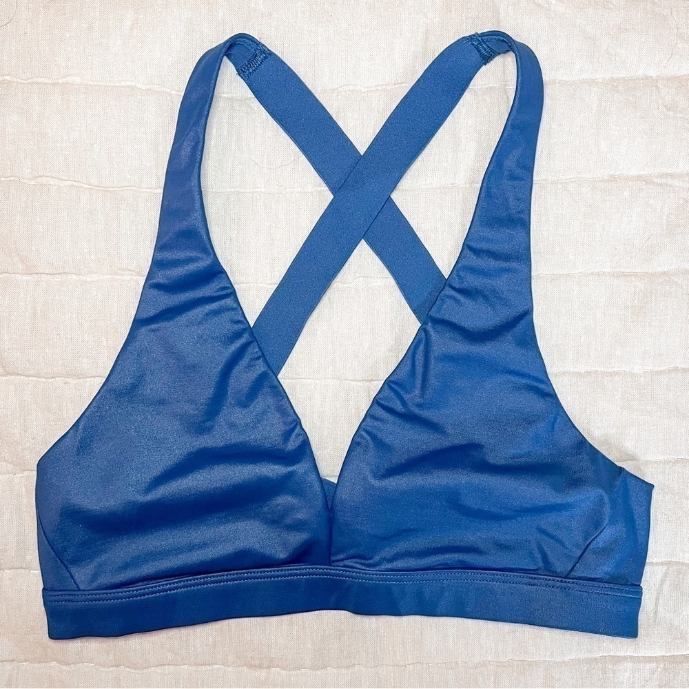 Victoria’s Secret Sport Steel Metallic Blue V Neck Sports Bra Size Small